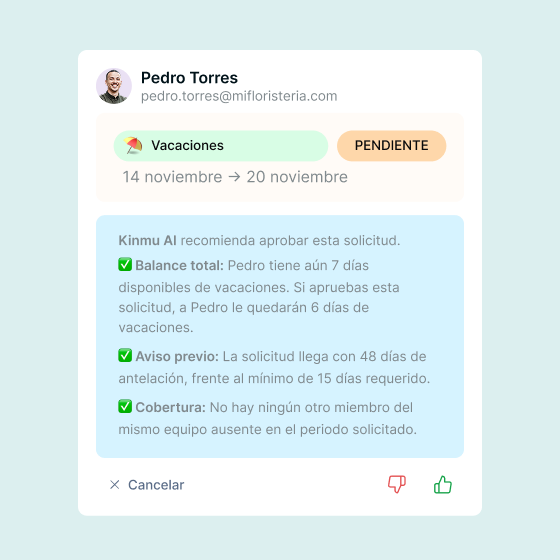 Sugerencia de la IA de Kinmu para aprobar una solicitud